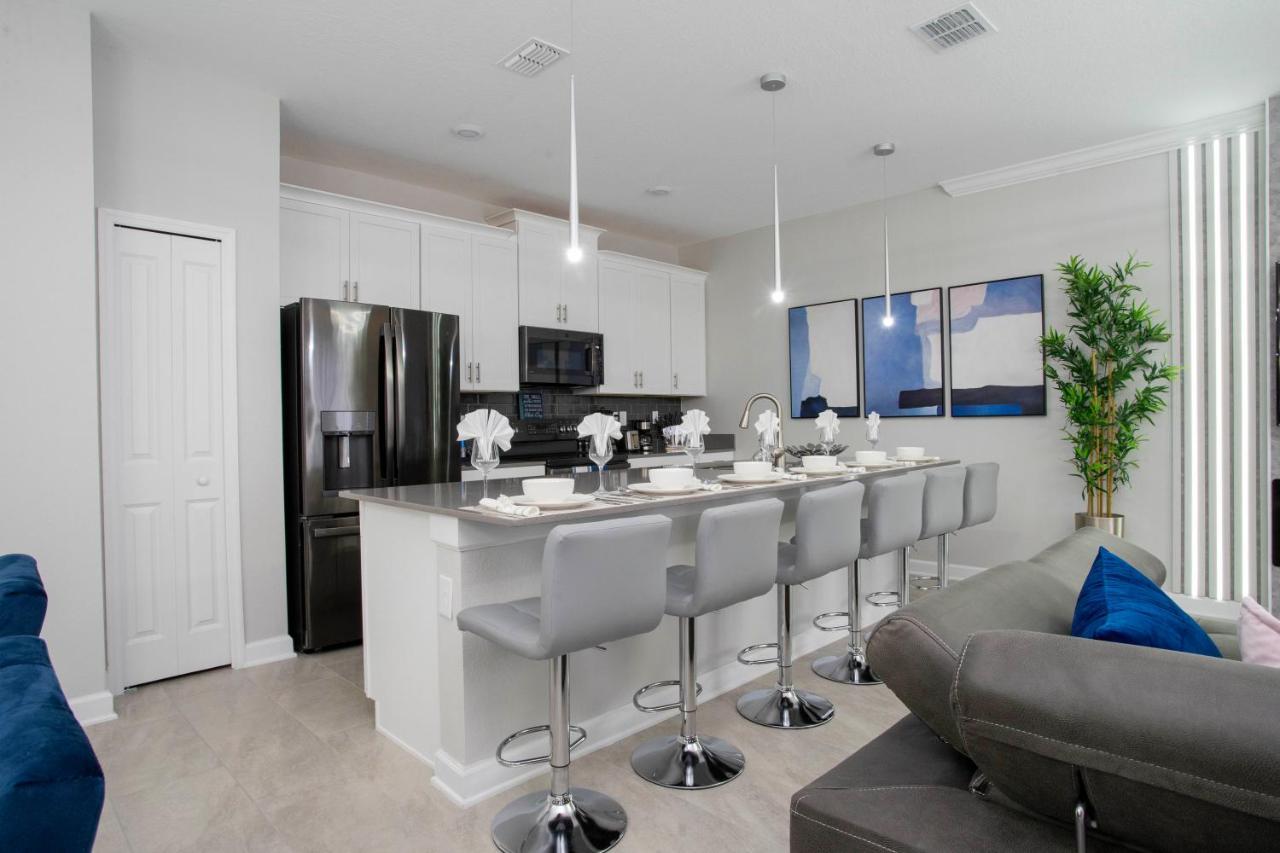 Gorgeous 4Bd W/ Pool Close To Disney @ Storey Lake 4289 Kissimmee Eksteriør billede