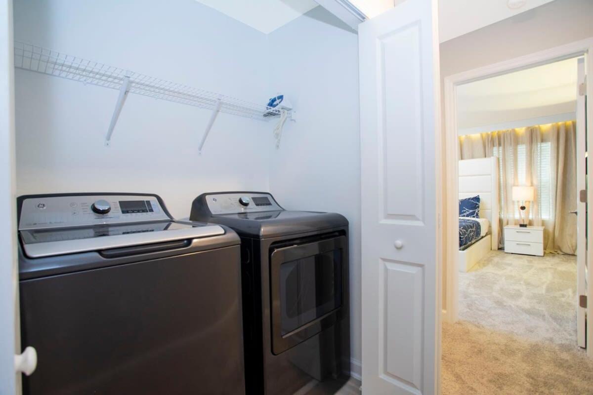 Gorgeous 4Bd W/ Pool Close To Disney @ Storey Lake 4289 Kissimmee Eksteriør billede