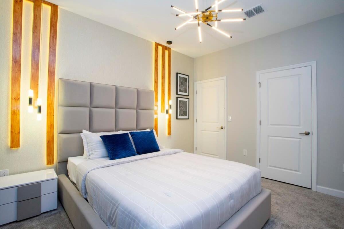 Gorgeous 4Bd W/ Pool Close To Disney @ Storey Lake 4289 Kissimmee Eksteriør billede